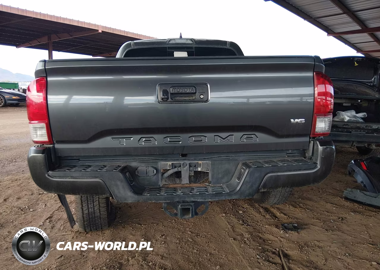 2017 Toyota Tacoma Trd Sport VIN:3TMCZ5AN2HM052877 - 16