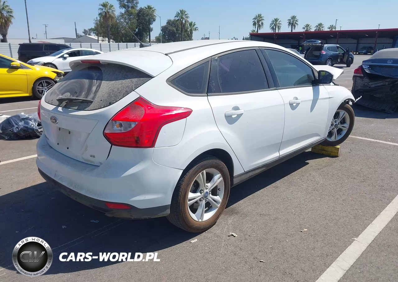 2012 Ford Focus Se VIN:1FAHP3K20CL290523 - 4