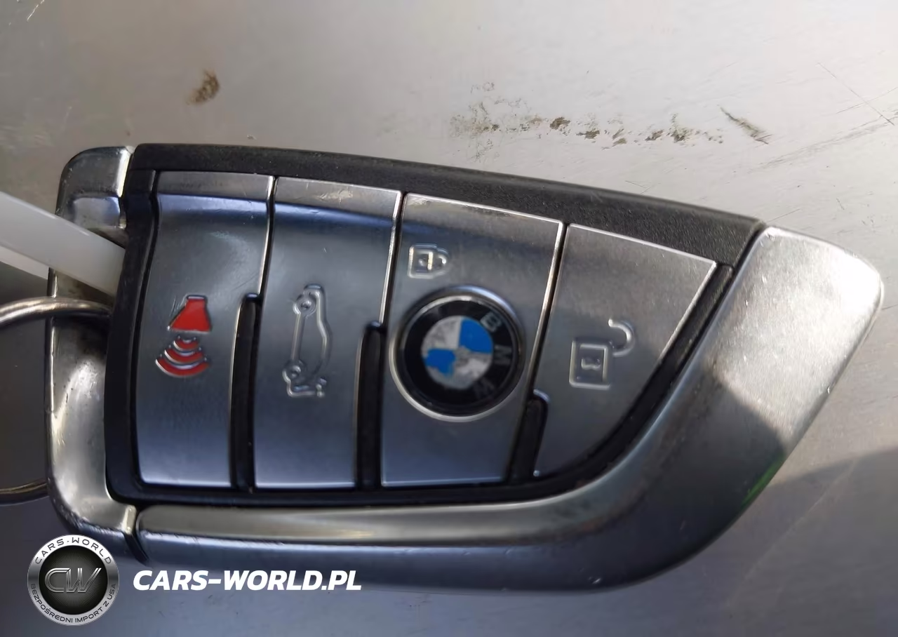 2020 BMW 530E Iperformance VIN:WBAJA9C05LCD30849 - 11