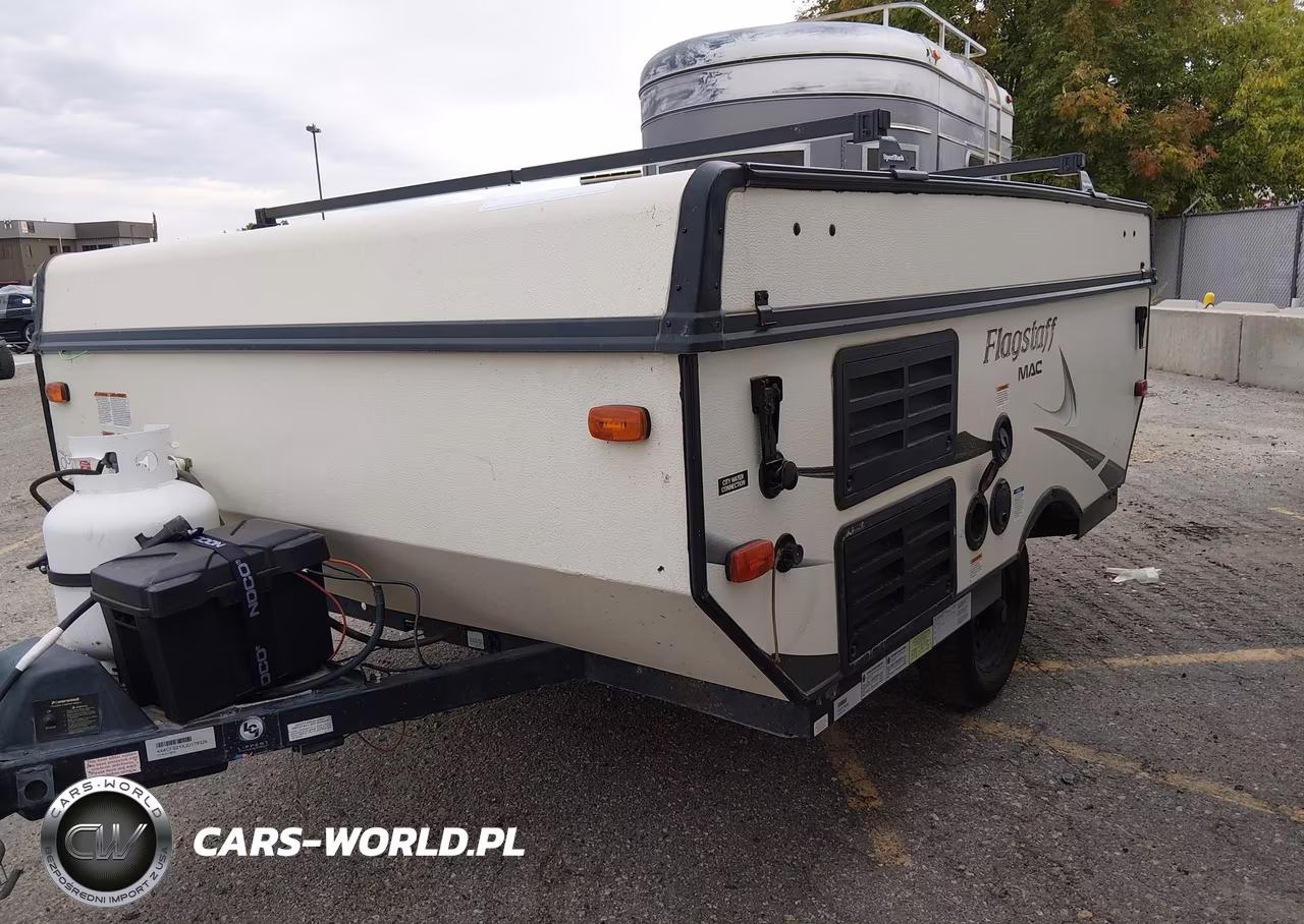 2018 Forest River Other VIN:4X4CFS21XJD179326 - 2