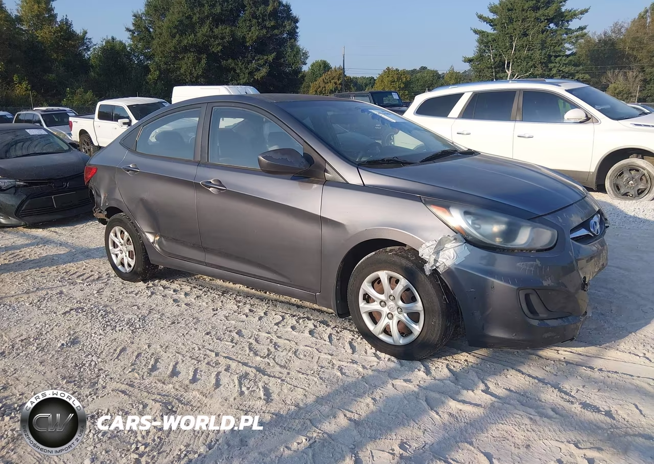 2012 Hyundai Accent Gls
