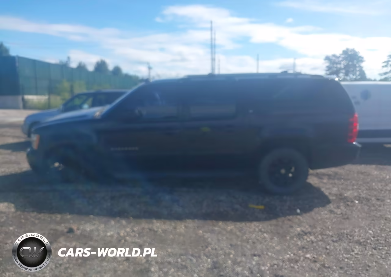 2013 Chevrolet Suburban 1500 Lt VIN:1GNSKJE70DR134806 - 14