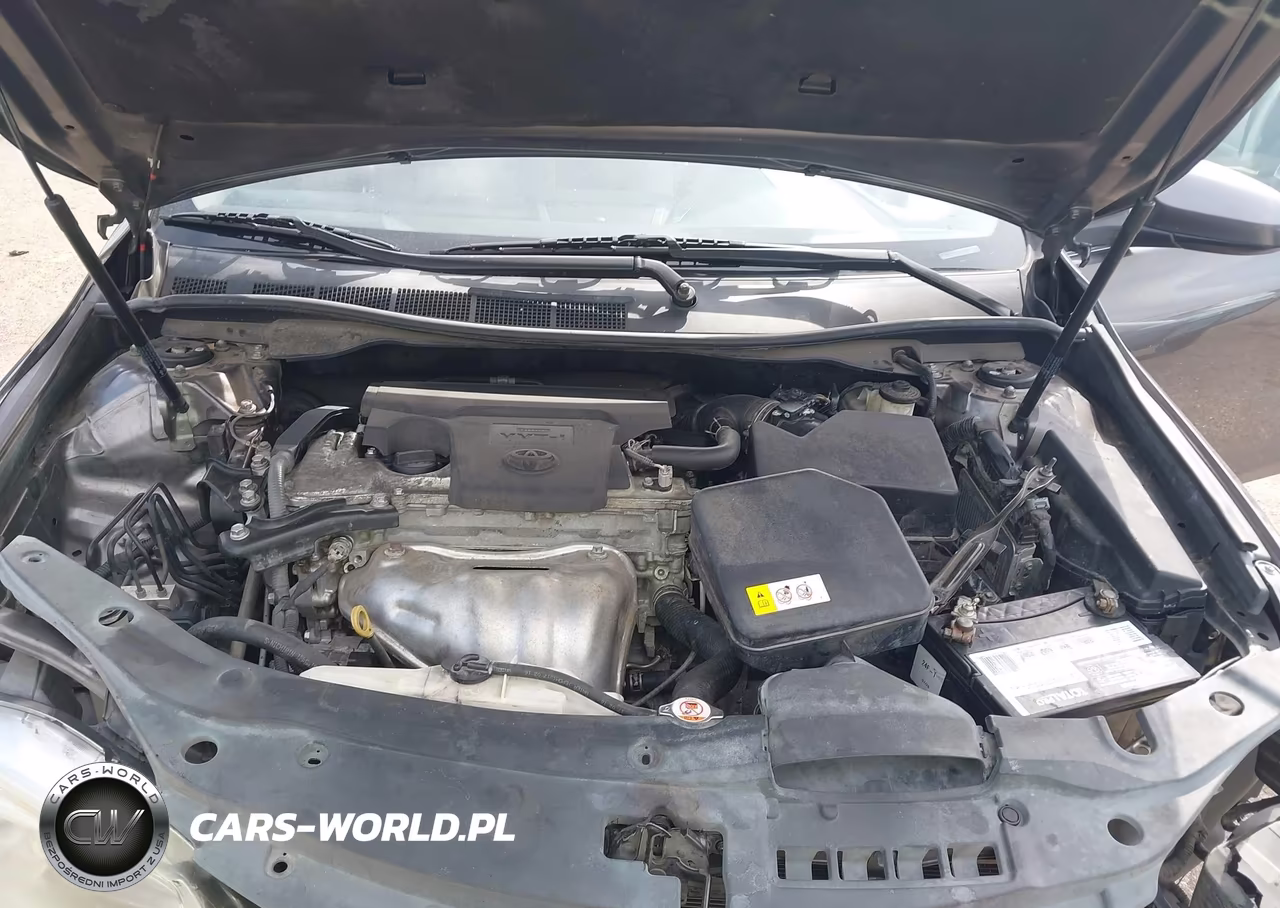 2017 Toyota Camry Le VIN:4T1BF1FK1HU621592 - 10