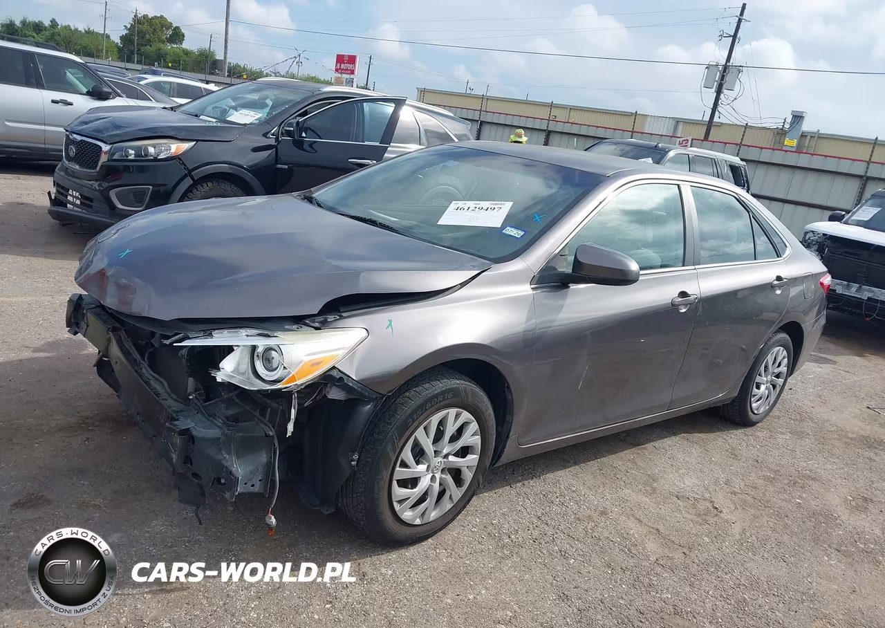 2017 Toyota Camry Le VIN:4T1BF1FK1HU621592 - 2