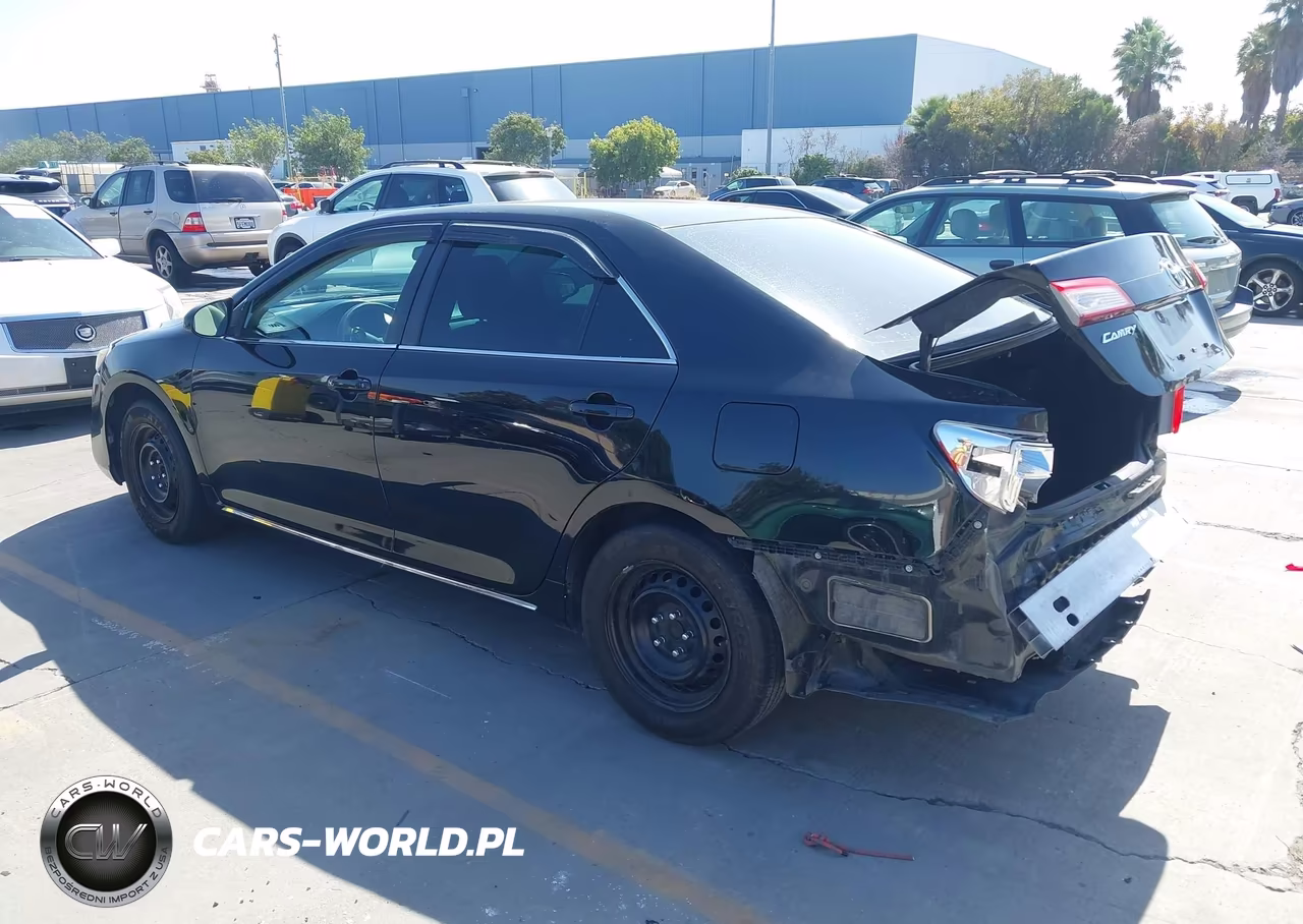 2012 Toyota Camry Le VIN:4T1BF1FK1CU579675 - 3