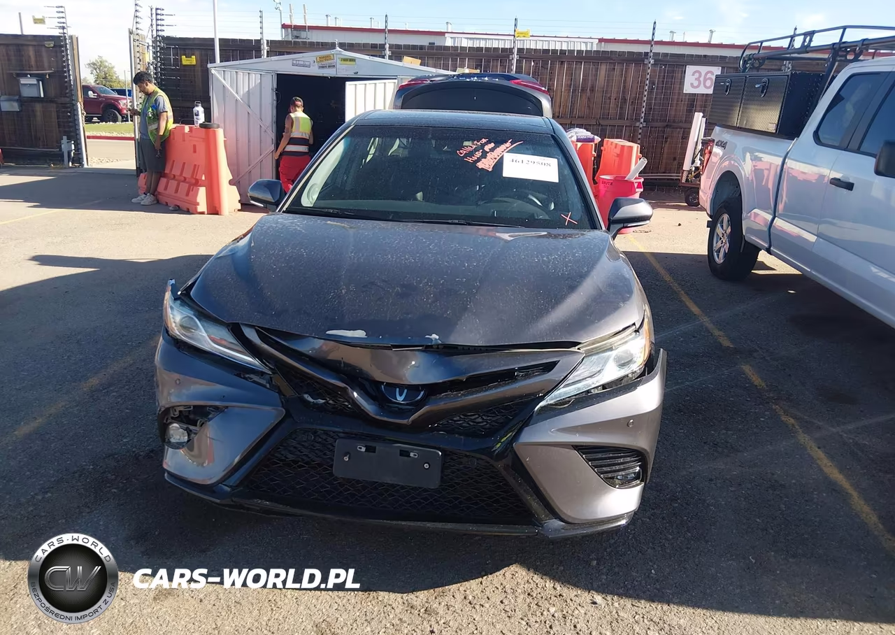 2018 Toyota Camry Xse V6 VIN:4T1BZ1HK6JU500115 - 12