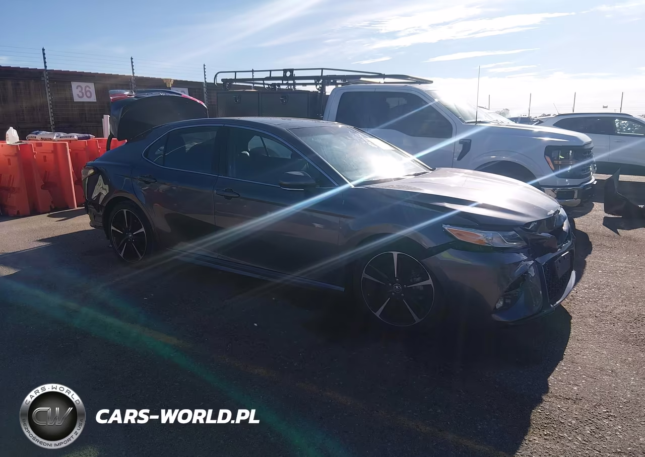 2018 Toyota Camry Xse V6 VIN:4T1BZ1HK6JU500115 - 13