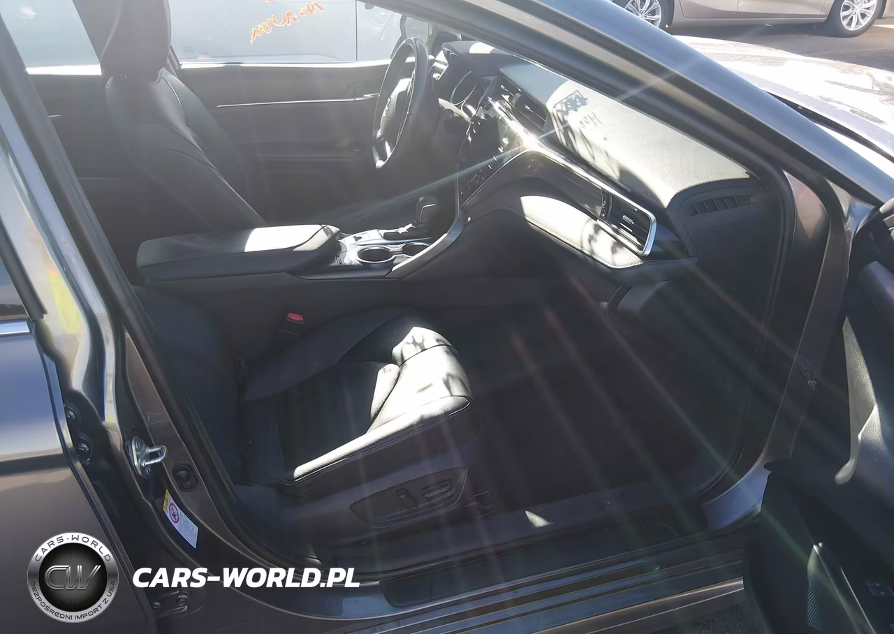 2018 Toyota Camry Xse V6 VIN:4T1BZ1HK6JU500115 - 5