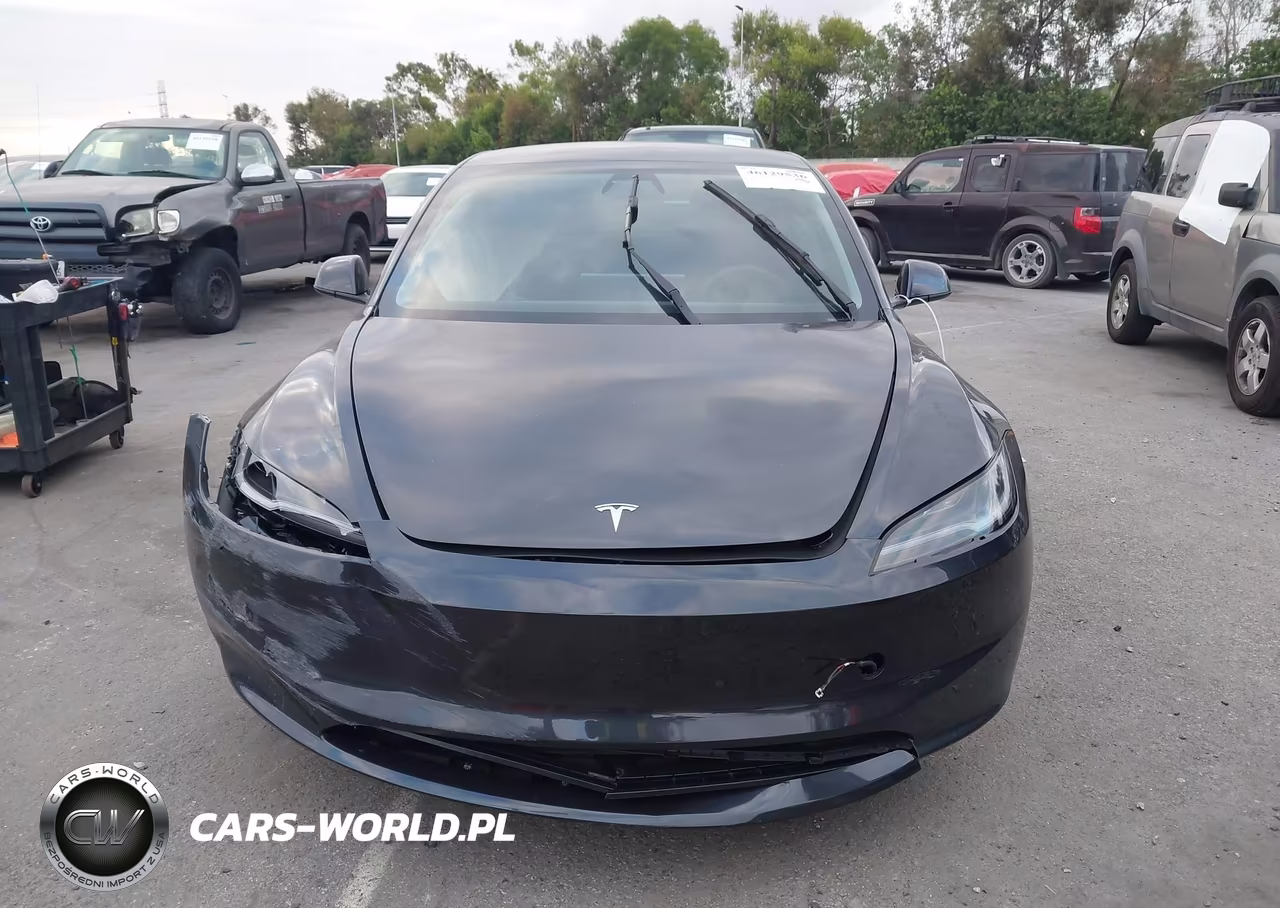 2025 Tesla Model 3 Long Range Rear-Wheel Drive-Standard Rear-Wheel Drive VIN:5YJ3E1EA0SF051802 - 12