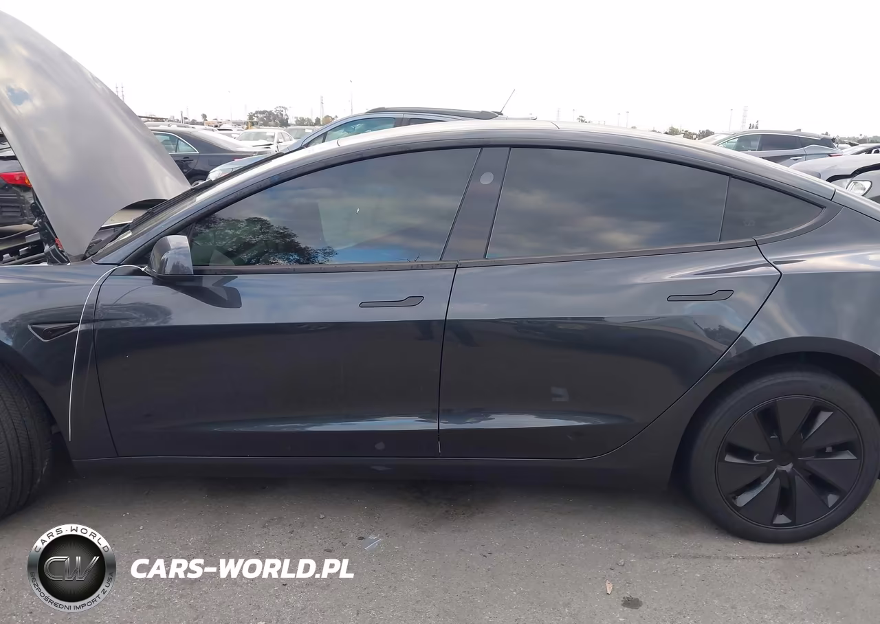2025 Tesla Model 3 Long Range Rear-Wheel Drive-Standard Rear-Wheel Drive VIN:5YJ3E1EA0SF051802 - 14