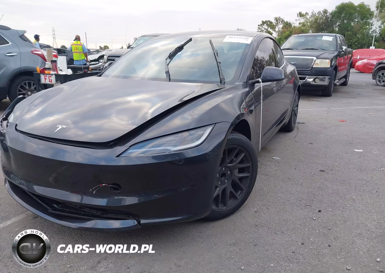 2025 Tesla Model 3 Long Range Rear-Wheel Drive-Standard Rear-Wheel Drive VIN:5YJ3E1EA0SF051802 - 2