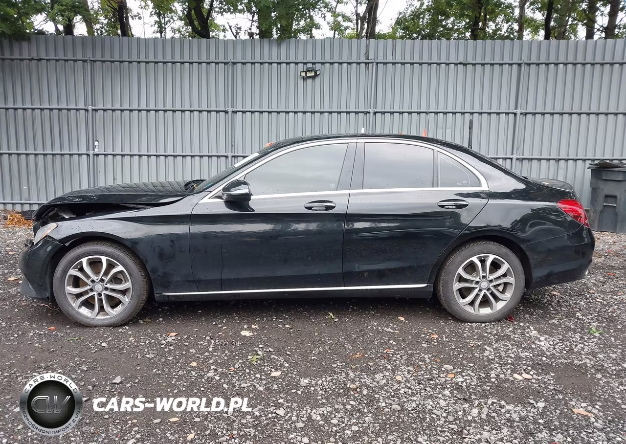 2016 Mercedes-Benz C 300 4Matic VIN:55SWF4KBXGU170391 - 14
