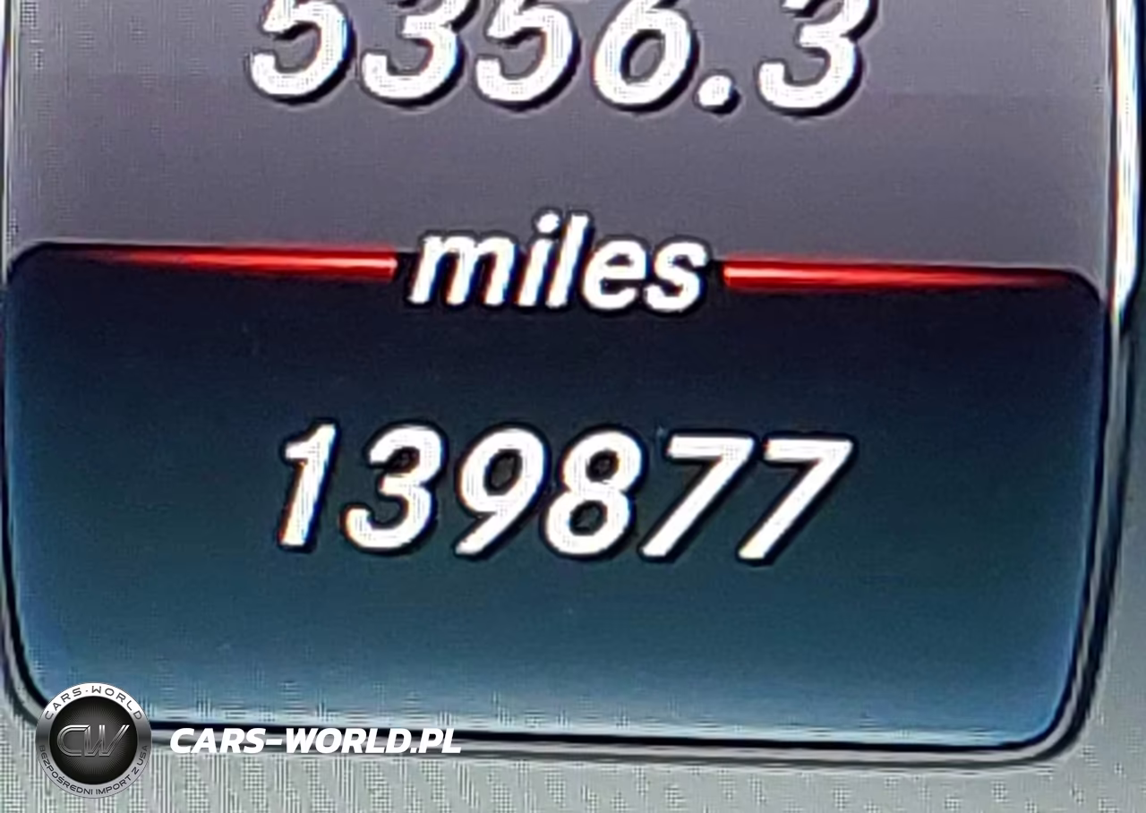 2016 Mercedes-Benz C 300 4Matic VIN:55SWF4KBXGU170391 - 15