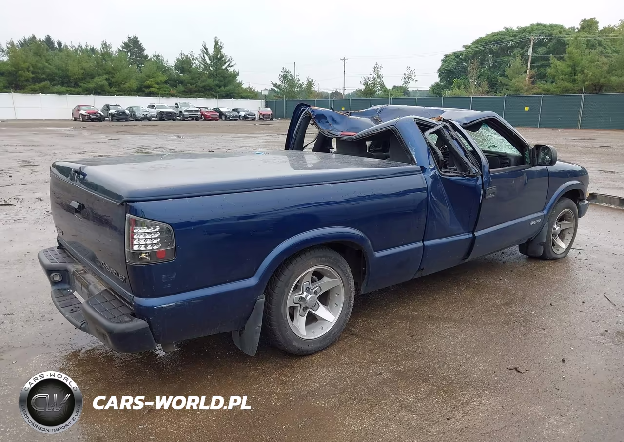 2002 Chevrolet S-10 Ls VIN:1GCCS19W528195795 - 4