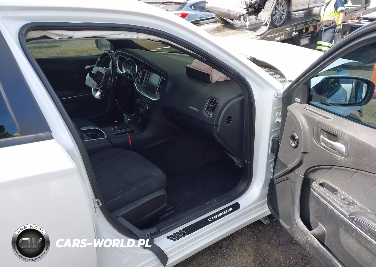 2018 Dodge Charger R-T Rwd VIN:2C3CDXCT3JH155868 - 5