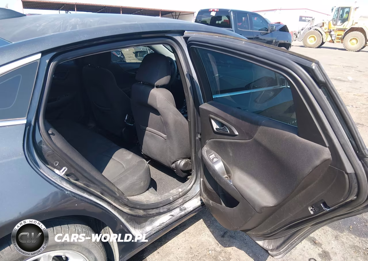 2016 Chevrolet Malibu 1Lt VIN:1G1ZE5ST9GF306689 - 8