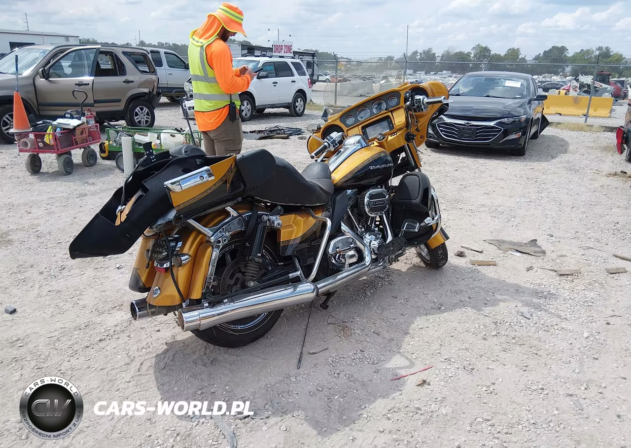 2015 Harley-Davidson Flhtkse Cvo Limited VIN:1HD1TEN10FB957203 - 4
