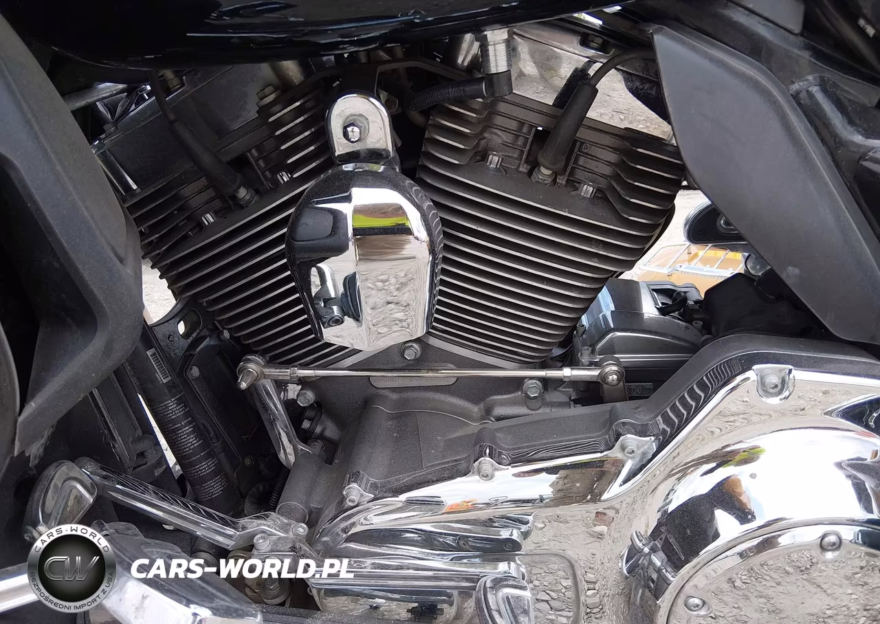 2015 Harley-Davidson Flhtkse Cvo Limited VIN:1HD1TEN10FB957203 - 9