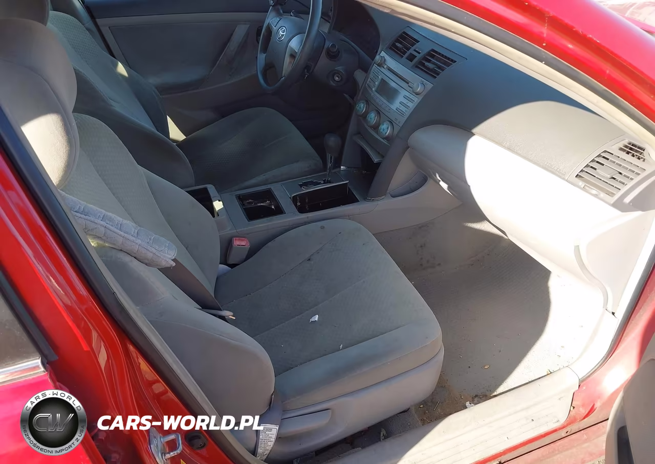 2008 Toyota Camry Le VIN:4T4BE46K68R045590 - 5