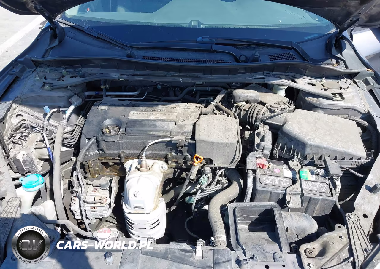 2015 Honda Accord Sport VIN:1HGCR2F54FA125413 - 10
