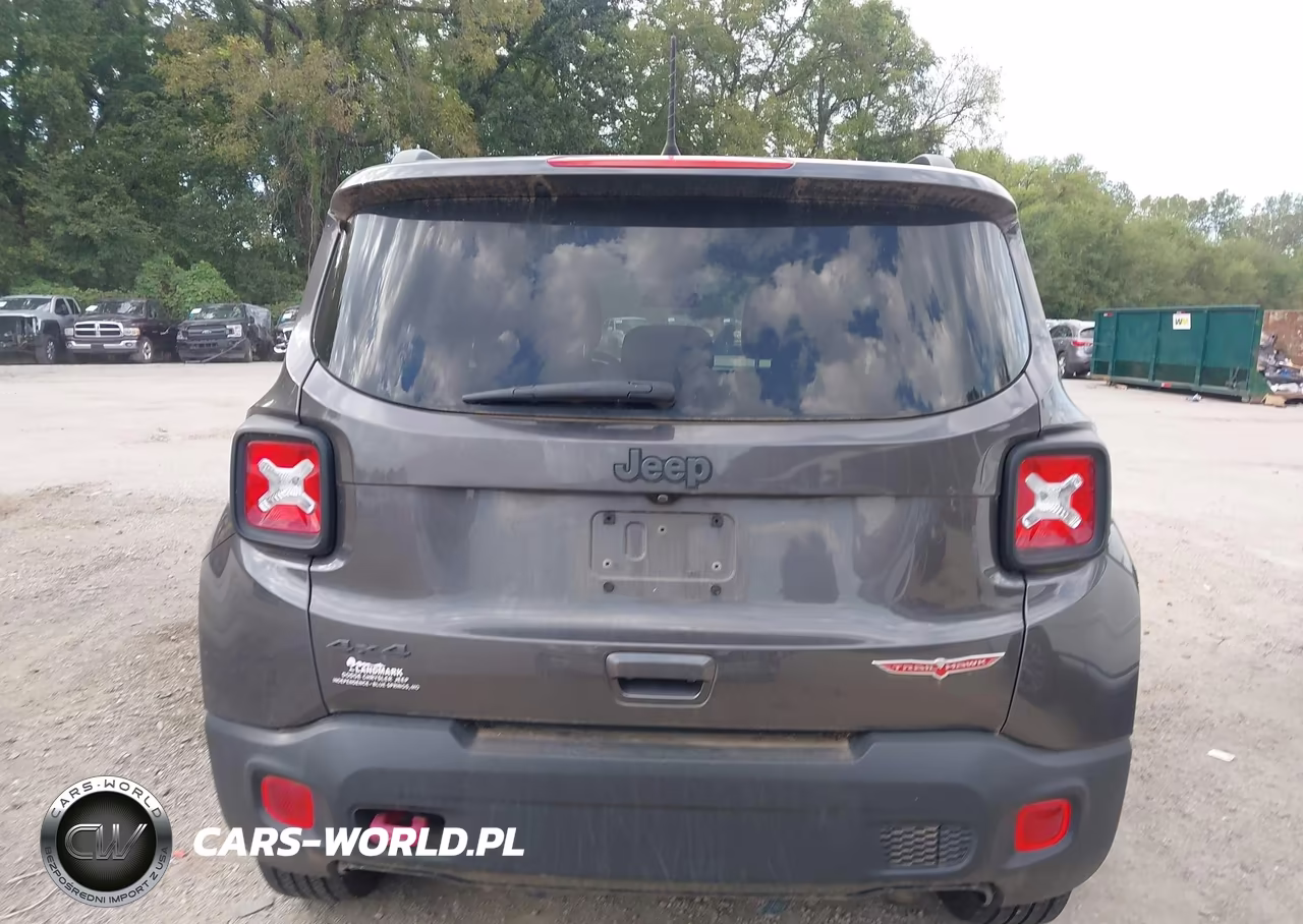 2020 Jeep Renegade Trailhawk 4X4 VIN:ZACNJBC16LPL78385 - 16