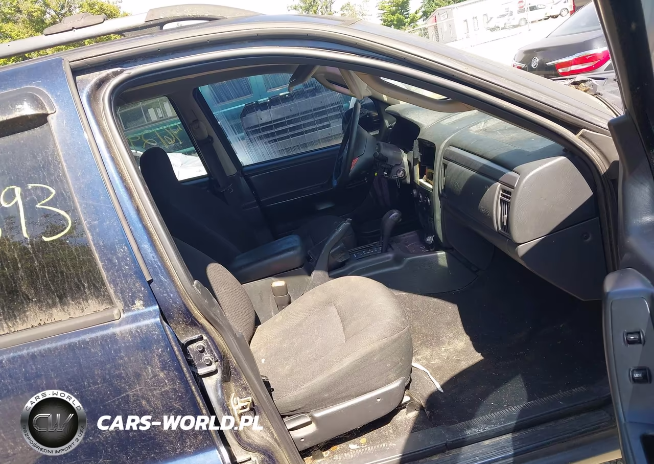 2004 Jeep Grand Cherokee Laredo VIN:1J4GW48S24C369421 - 5
