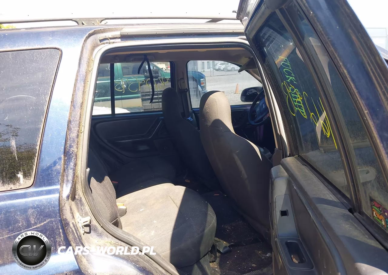 2004 Jeep Grand Cherokee Laredo VIN:1J4GW48S24C369421 - 8