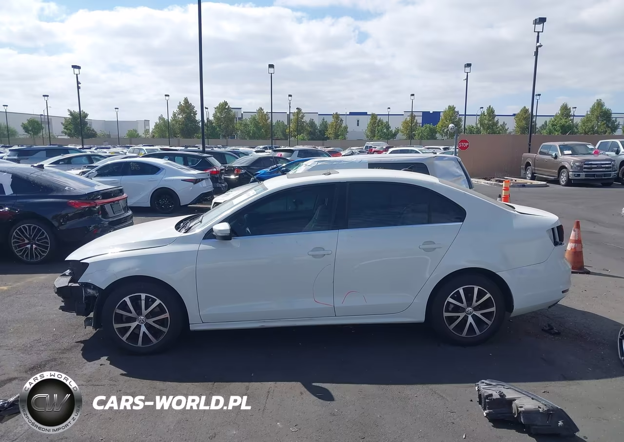 2017 Volkswagen Jetta 1.4T Se VIN:3VWDB7AJXHM409656 - 15
