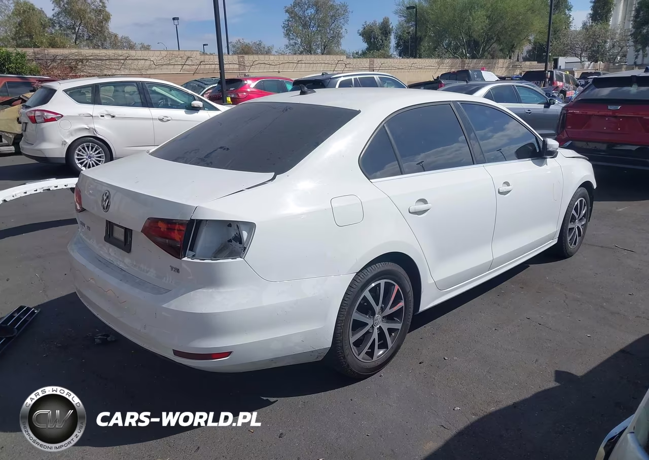 2017 Volkswagen Jetta 1.4T Se VIN:3VWDB7AJXHM409656 - 4