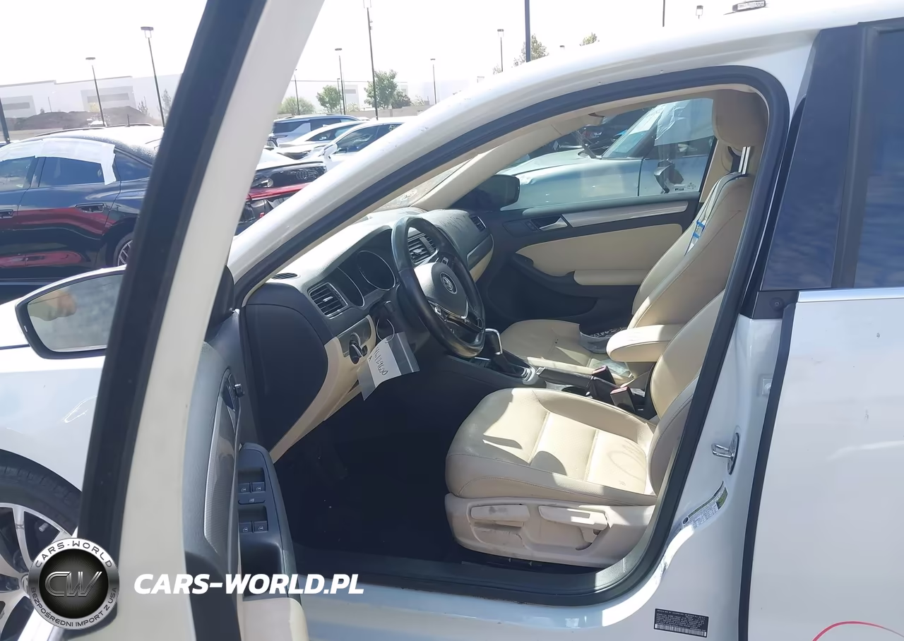 2017 Volkswagen Jetta 1.4T Se VIN:3VWDB7AJXHM409656 - 5