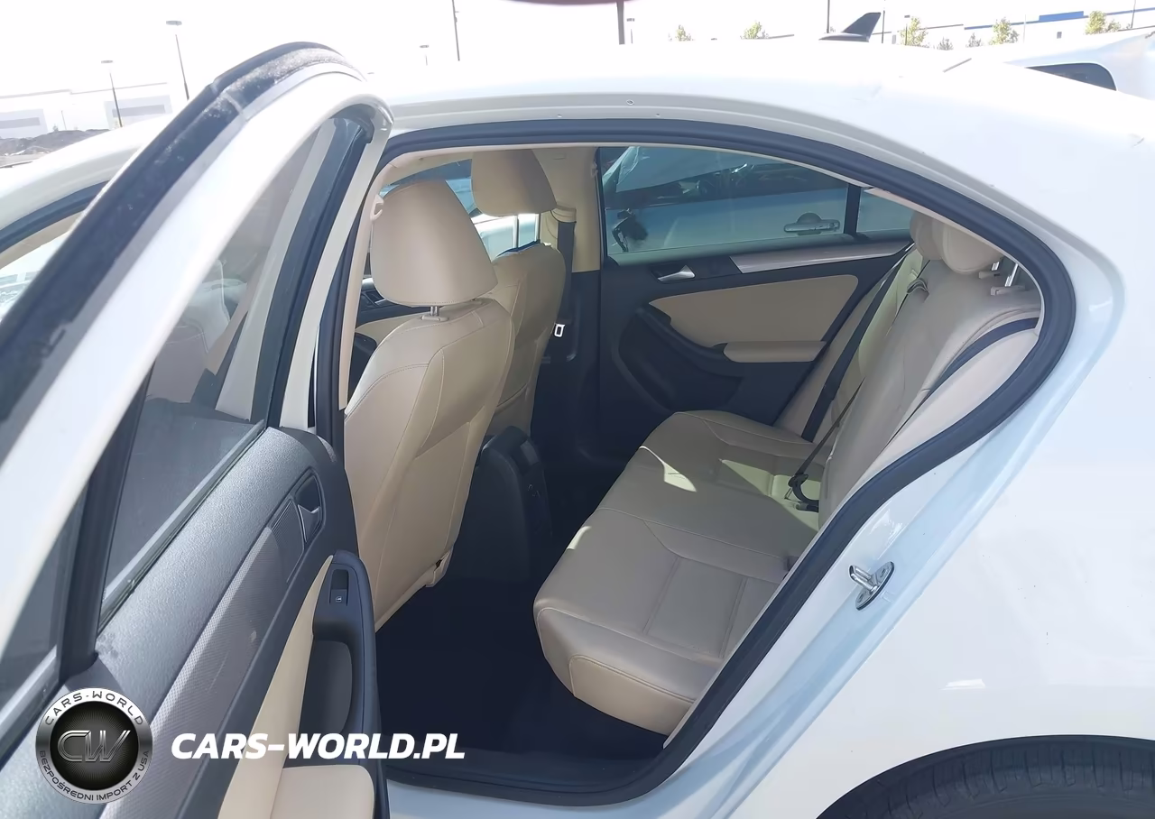 2017 Volkswagen Jetta 1.4T Se VIN:3VWDB7AJXHM409656 - 8
