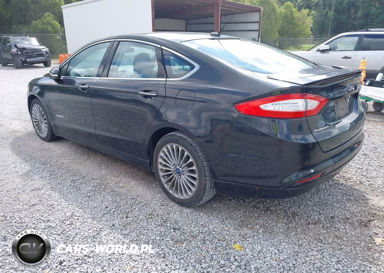 2013 Ford Fusion Hybrid Titanium VIN:3FA6P0RU1DR292099 - 3