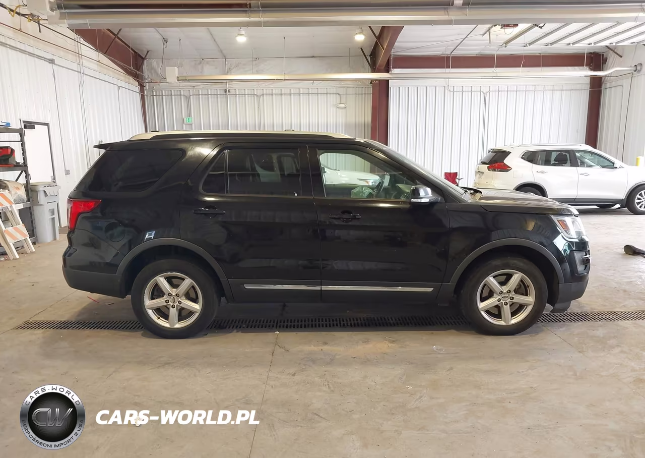 2016 Ford Explorer Xlt VIN:1FM5K8D82GGA88528 - 14