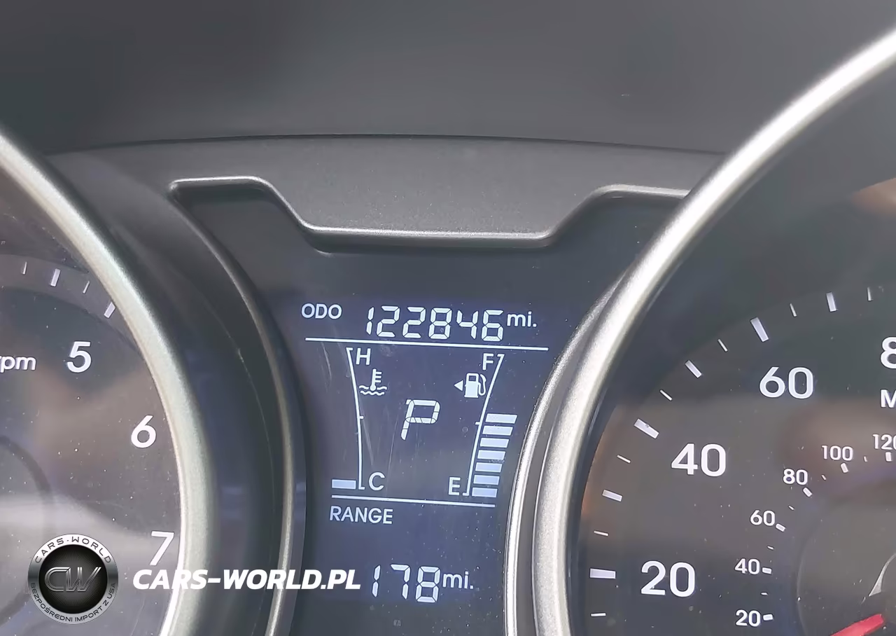2016 Hyundai Veloster VIN:KMHTC6AD0GU268733 - 7