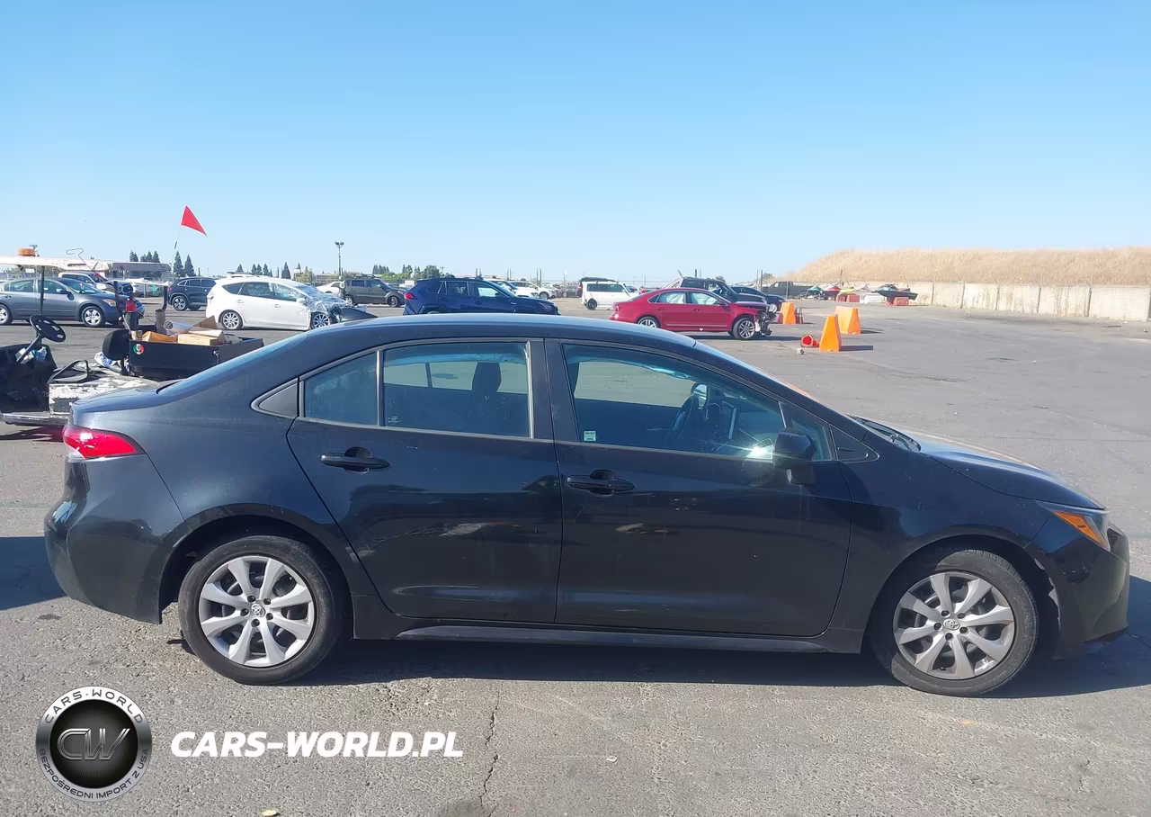 2020 Toyota Corolla Le VIN:5YFEPRAE1LP012250 - 13