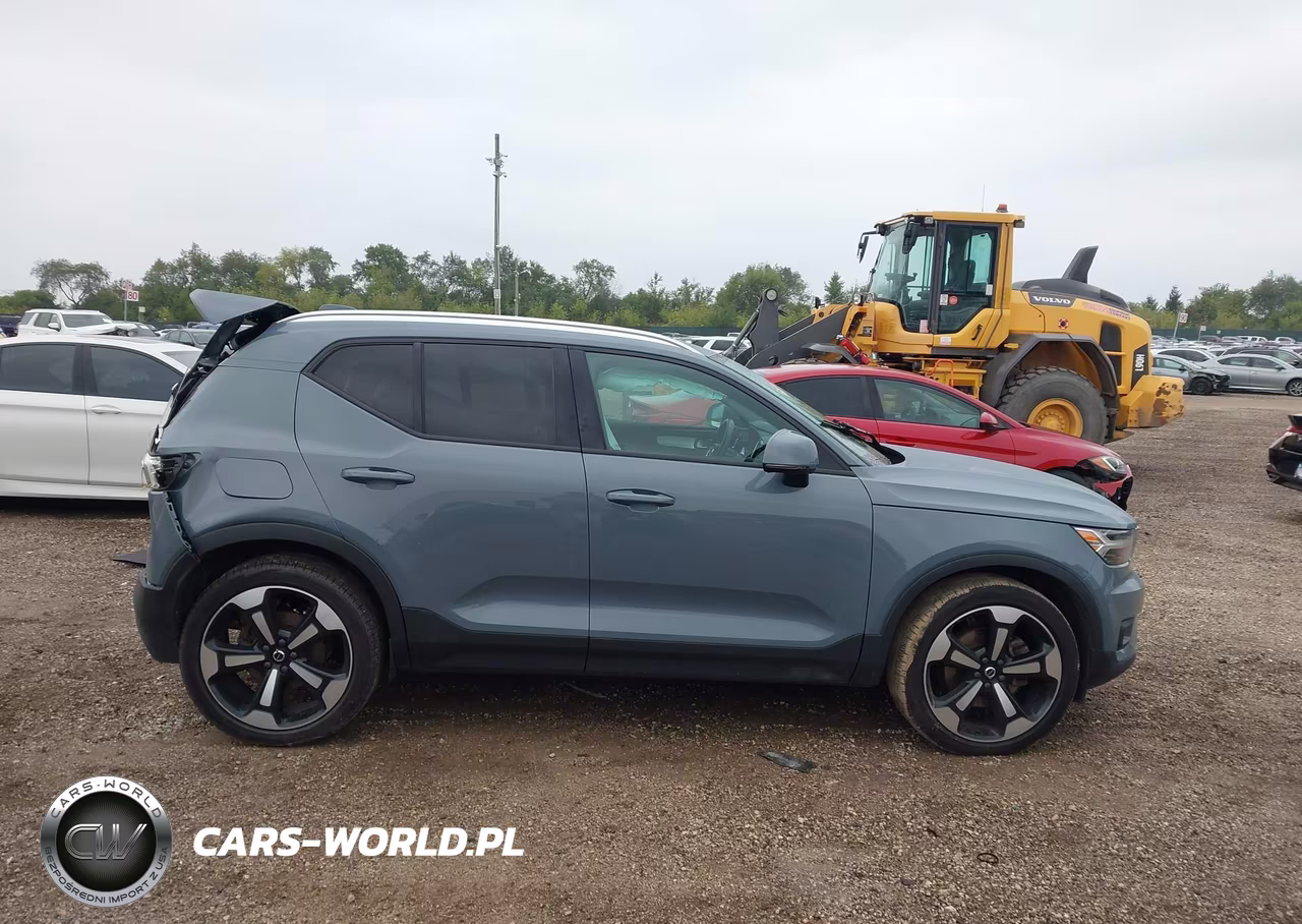 2020 Volvo Xc40 T5 Momentum VIN:YV4162UK0L2303988 - 13