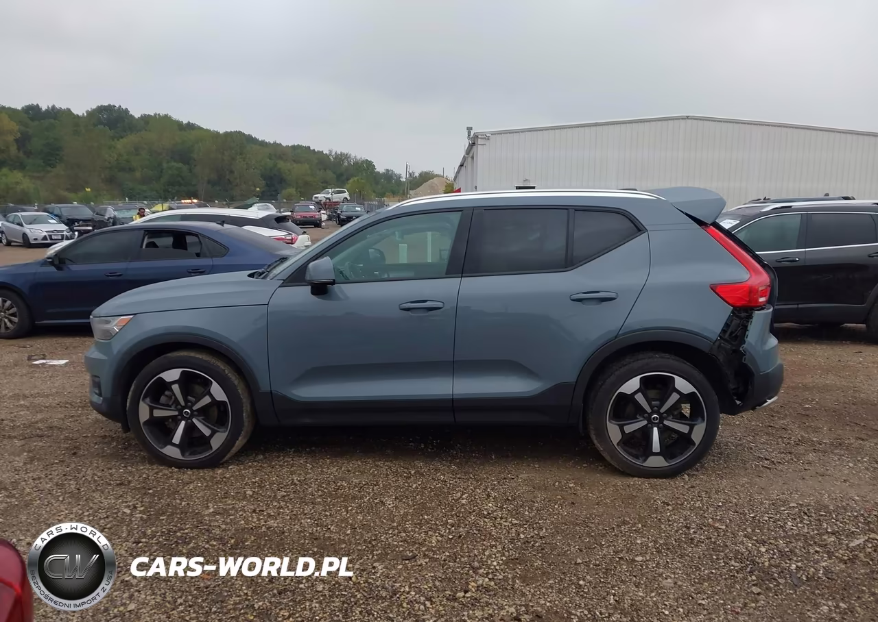 2020 Volvo Xc40 T5 Momentum VIN:YV4162UK0L2303988 - 14