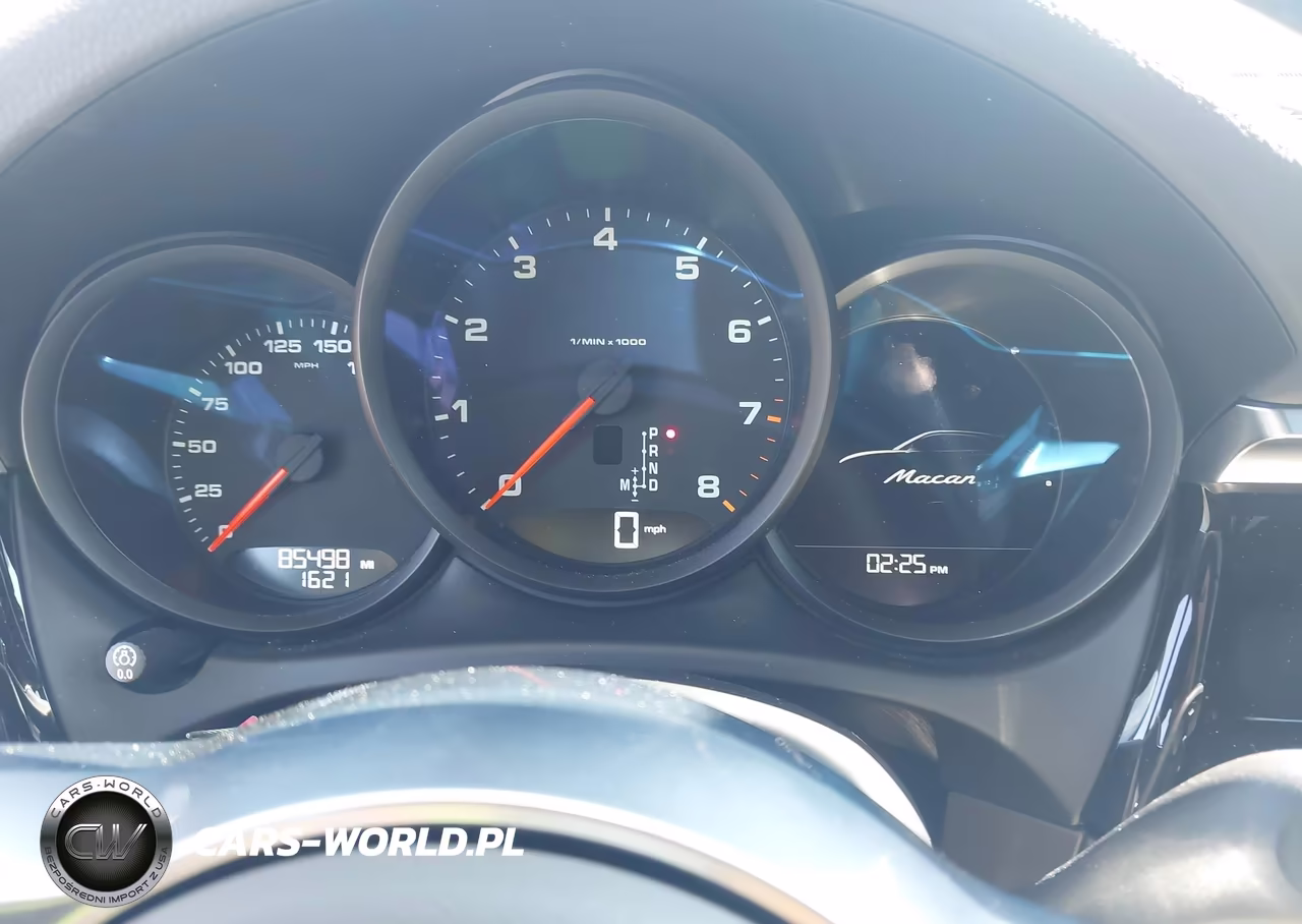 2019 Porsche Macan VIN:WP1AA2A53KLB05879 - 10