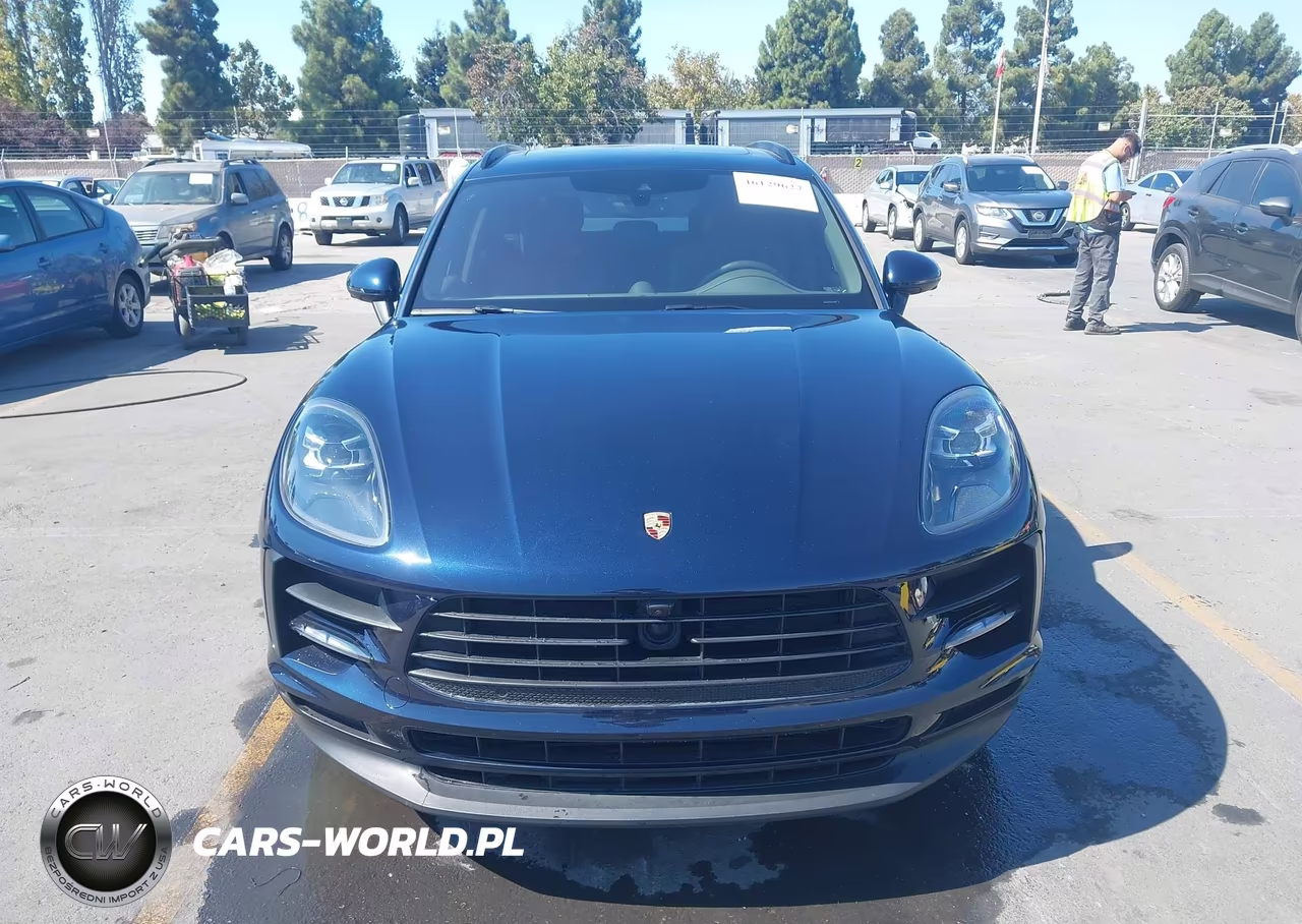 2019 Porsche Macan VIN:WP1AA2A53KLB05879 - 13