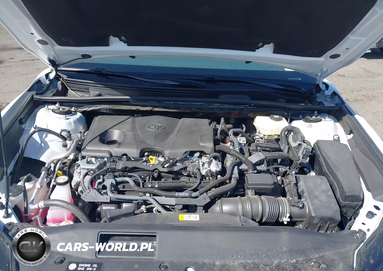 2025 Toyota Camry Le VIN:4T1DAACK7SU639937 - 10