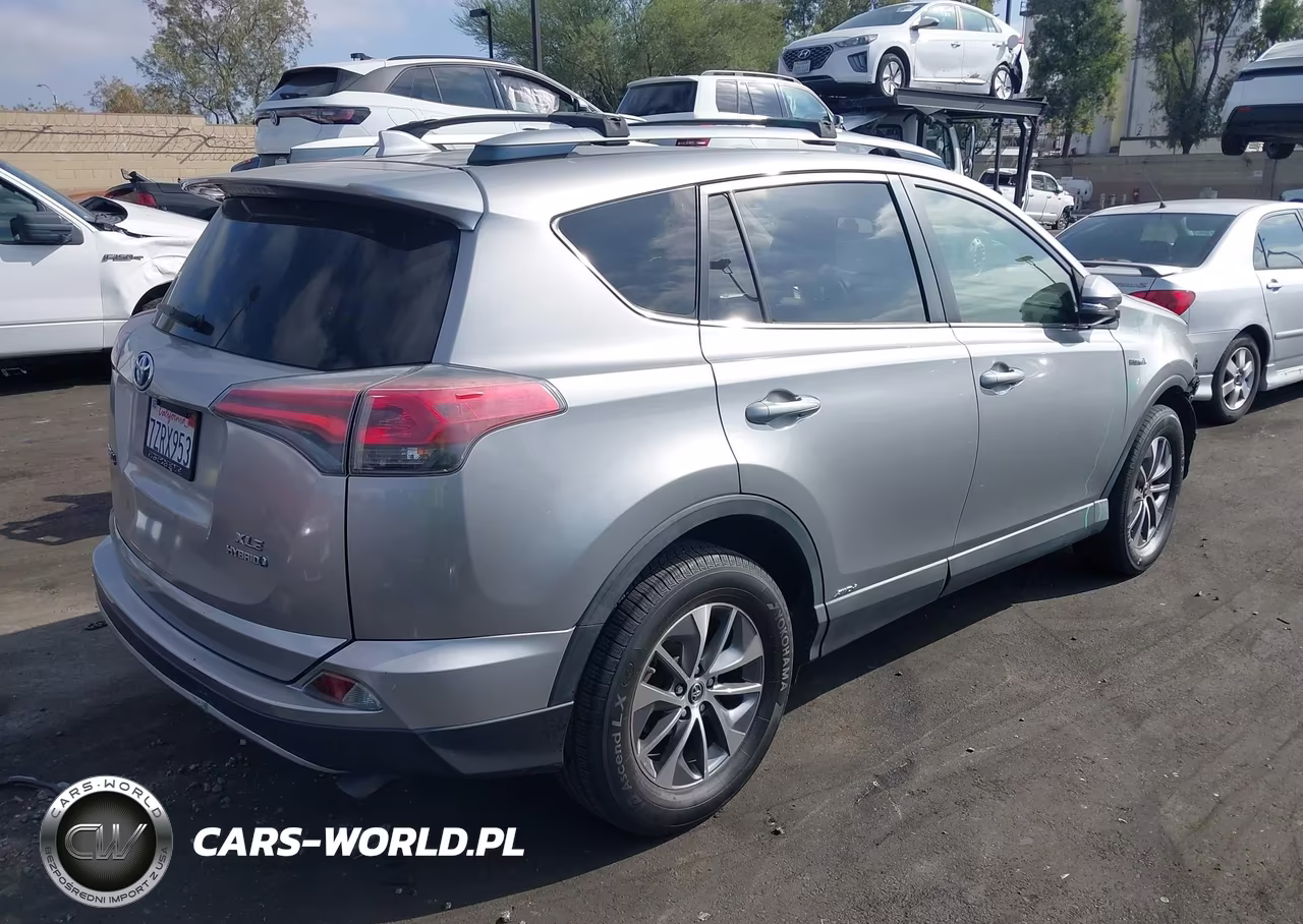 2017 Toyota Rav4 Hybrid Xle VIN:JTMRJREV7HD078633 - 4