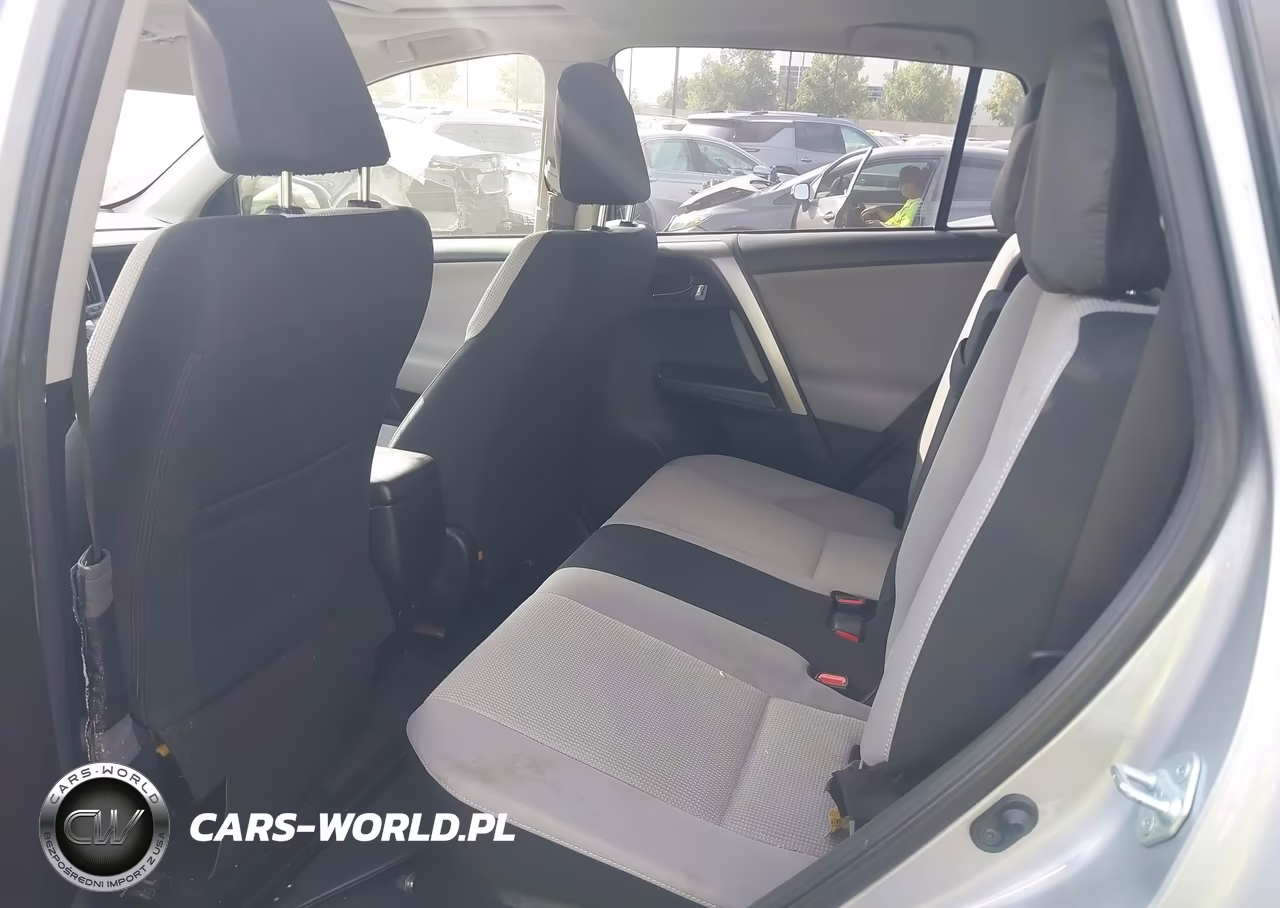 2017 Toyota Rav4 Hybrid Xle VIN:JTMRJREV7HD078633 - 8