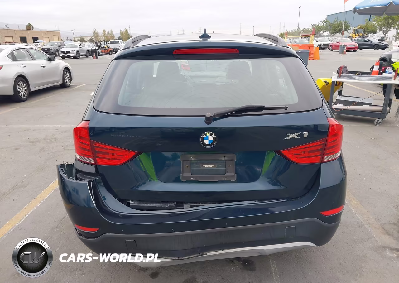 2015 BMW X1 xDrive35I VIN:WBAVM5C58FVV95087 - 16