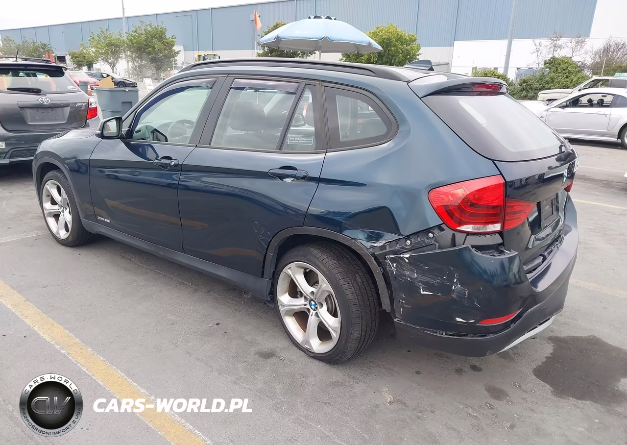 2015 BMW X1 xDrive35I VIN:WBAVM5C58FVV95087 - 3
