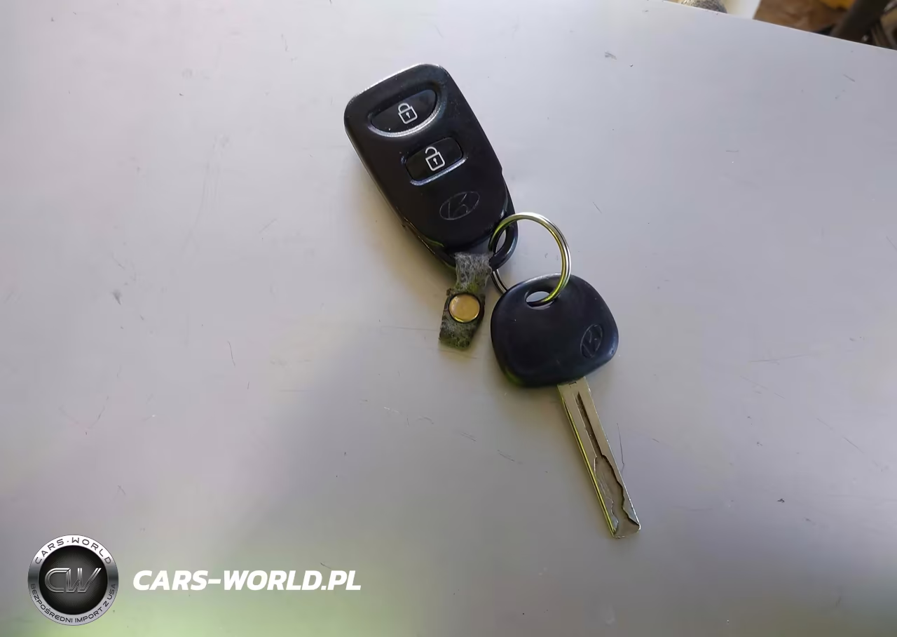 2012 Hyundai Tucson Gls VIN:KM8JUCAC2CU450888 - 11