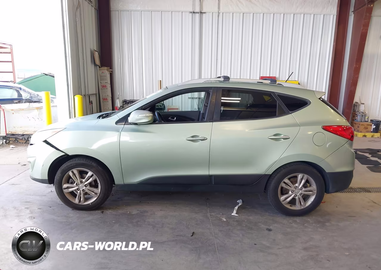 2012 Hyundai Tucson Gls VIN:KM8JUCAC2CU450888 - 15