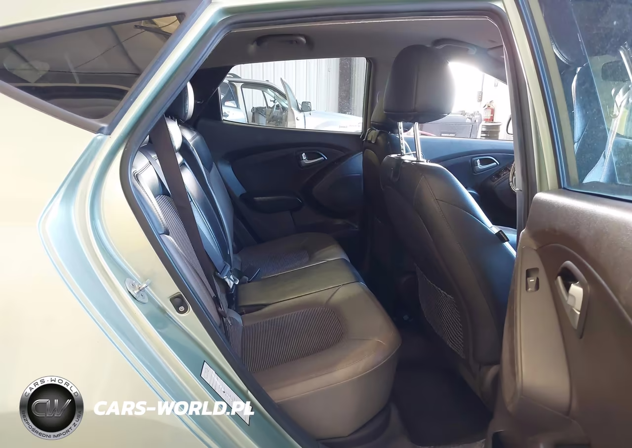2012 Hyundai Tucson Gls VIN:KM8JUCAC2CU450888 - 8
