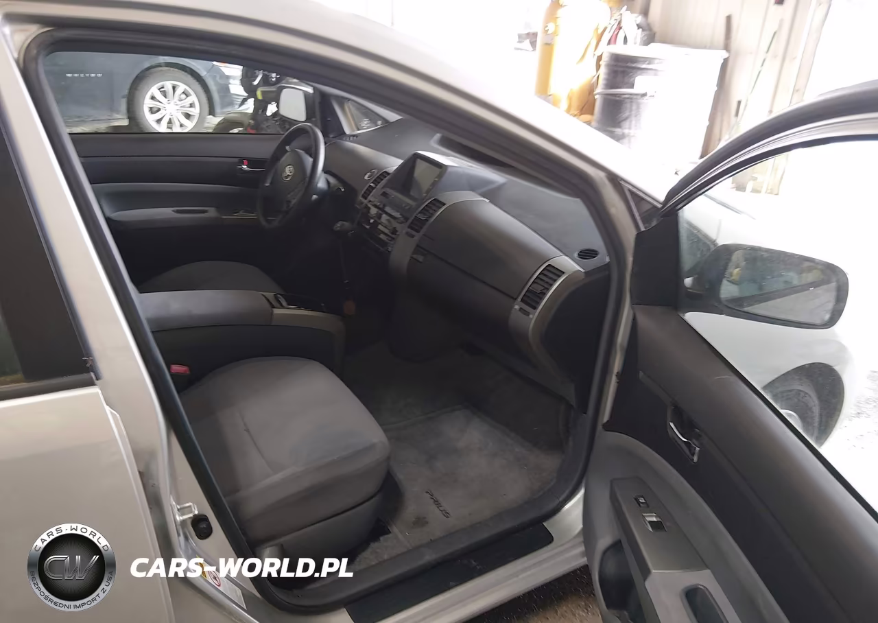 2005 Toyota Prius VIN:JTDKB20U753005297 - 5