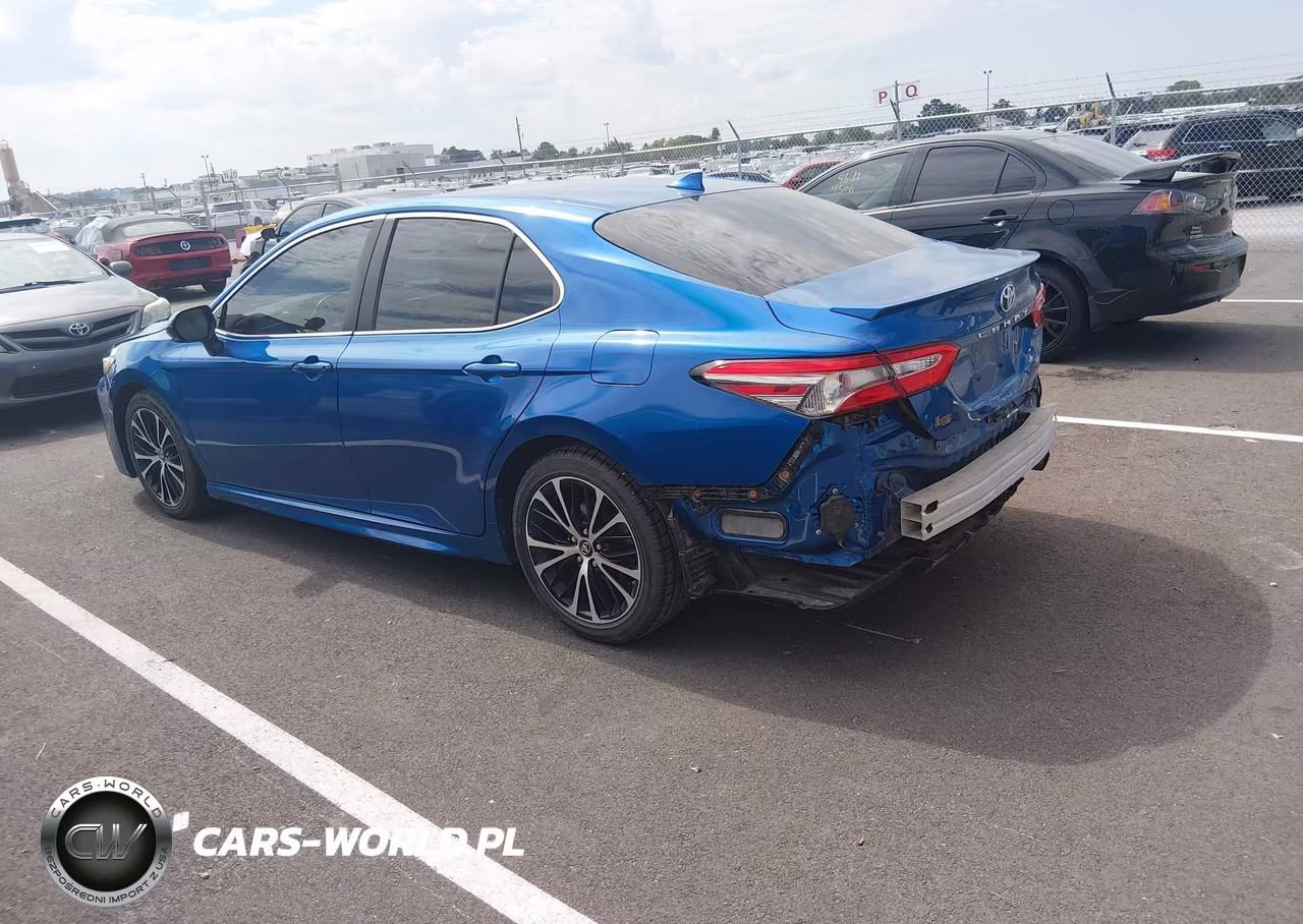 2019 Toyota Camry Se VIN:4T1B11HK5KU267031 - 3