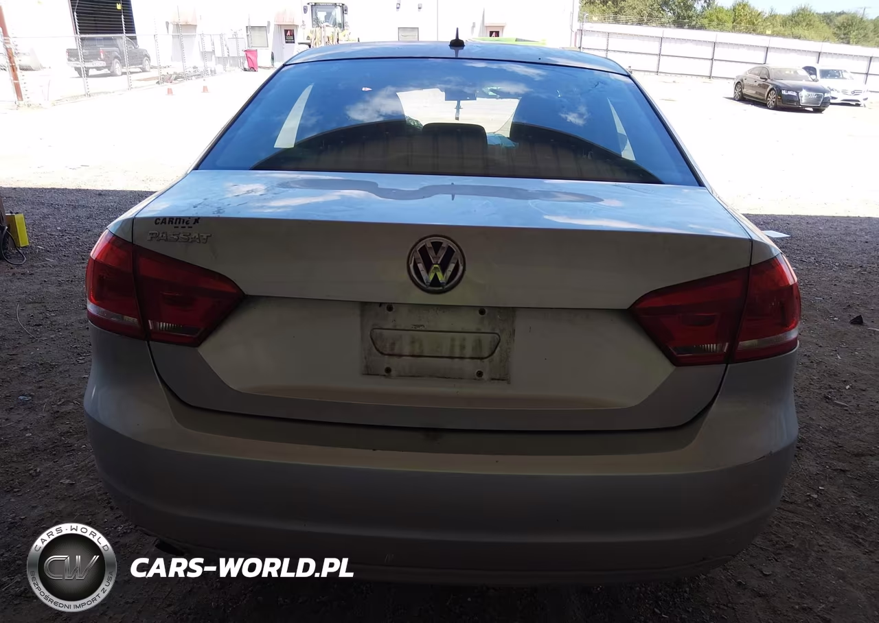 2012 Volkswagen Passat 2.5L S VIN:1VWAP7A36CC005365 - 16